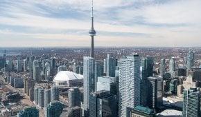 Symbol of Toronto: CN Tower