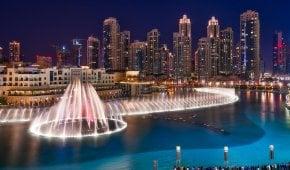 Point de rencontre de l'eau et de l'harmonie - La fontaine de Dubaï