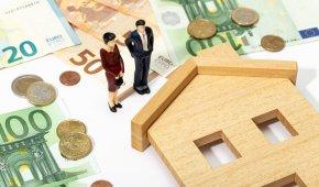 مبيعات البيت الأول مقابل مبيعات المنازل المستعملة: إيجابيات وسلبيات
