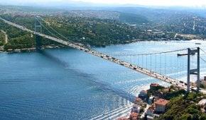 इस्तांबुल में समुद्र के किनारे बने प्रोजेक्ट्स