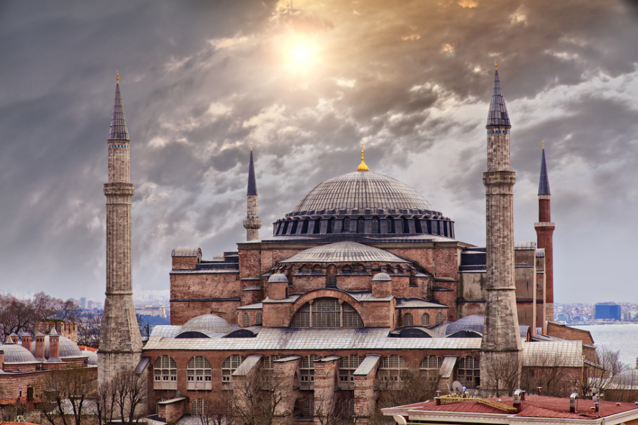 Старейший свидетель истории Стамбула; Святая софия image2
