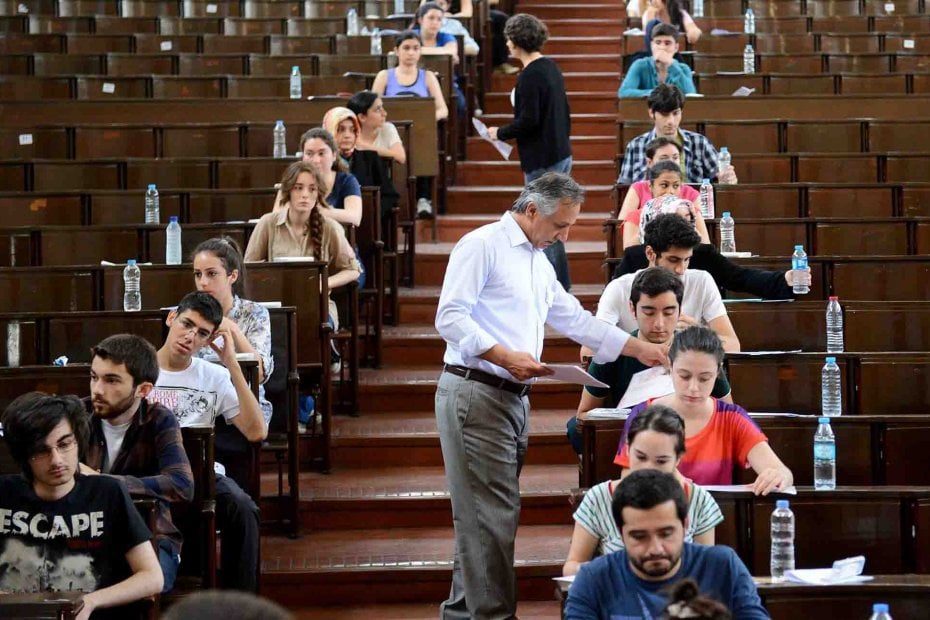 Yurtdışından Gelen Öğrenciler Türkiye'de Nasıl Eğitim Alabiliyor? image2