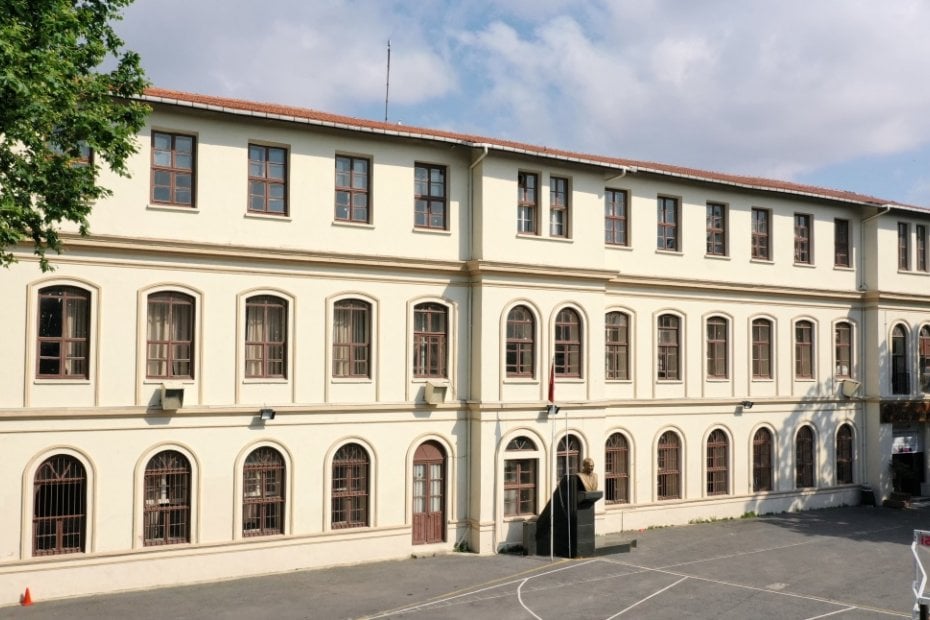 Best Public High Schools in Istanbul image4