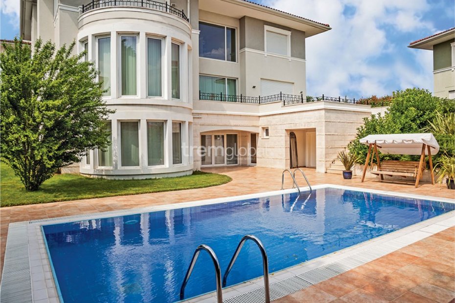 Luxury Villas in Istanbul image2